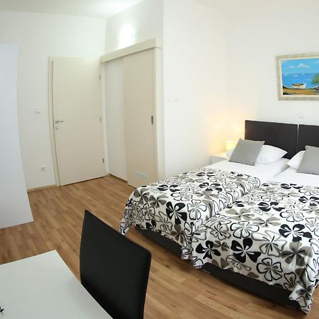 A&M Apartment And Rooms Σπλιτ Εξωτερικό φωτογραφία