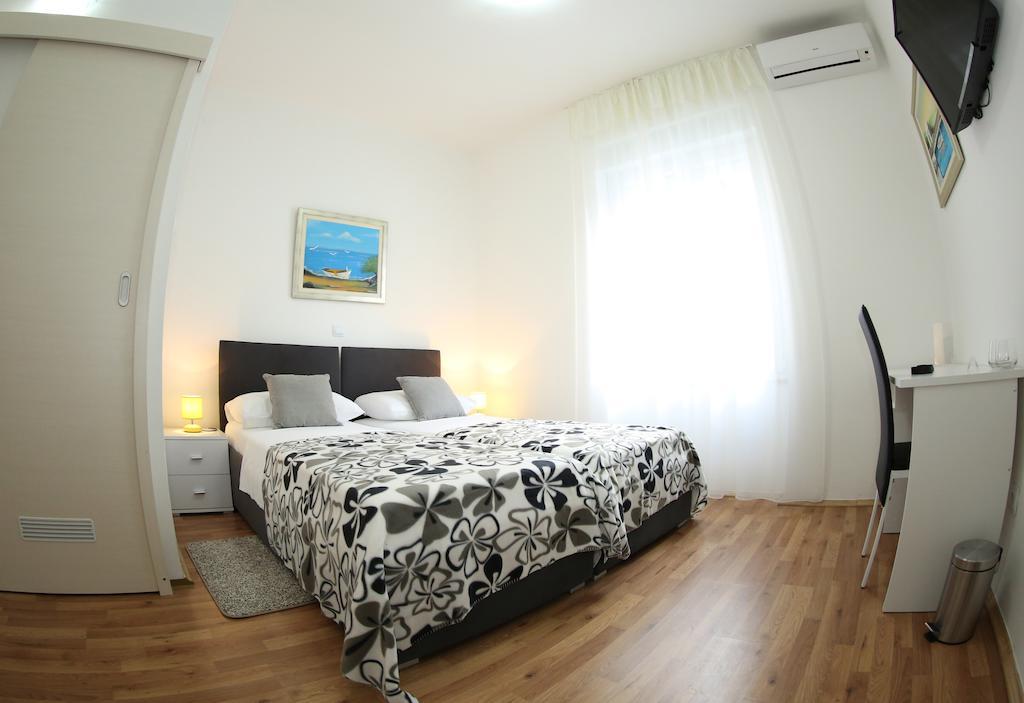 A&M Apartment And Rooms Σπλιτ Εξωτερικό φωτογραφία